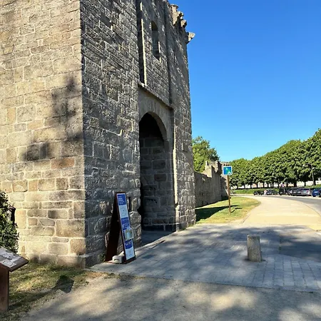 Vue Remparts Et Plages à 10 Minutes 2 à 4 Personnes Appartamento *