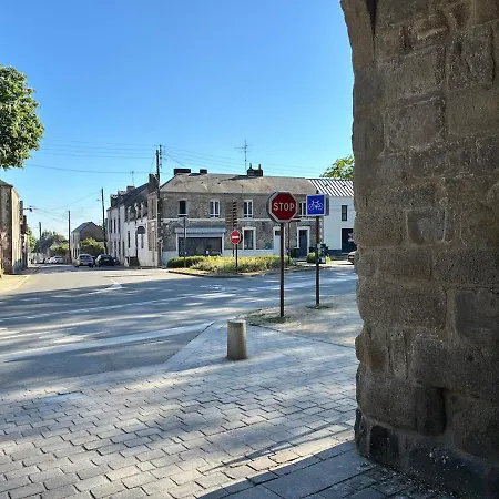 شقة Vue Remparts Et Plages A 10 Minutes 2 A 4 Personnes Guérande
